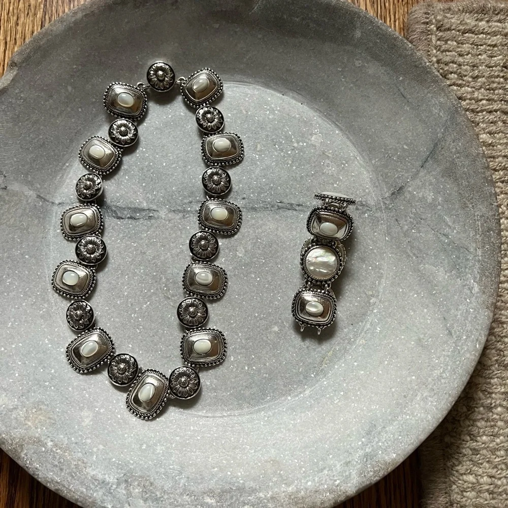 Jewelry Set - Picture 7 of 10